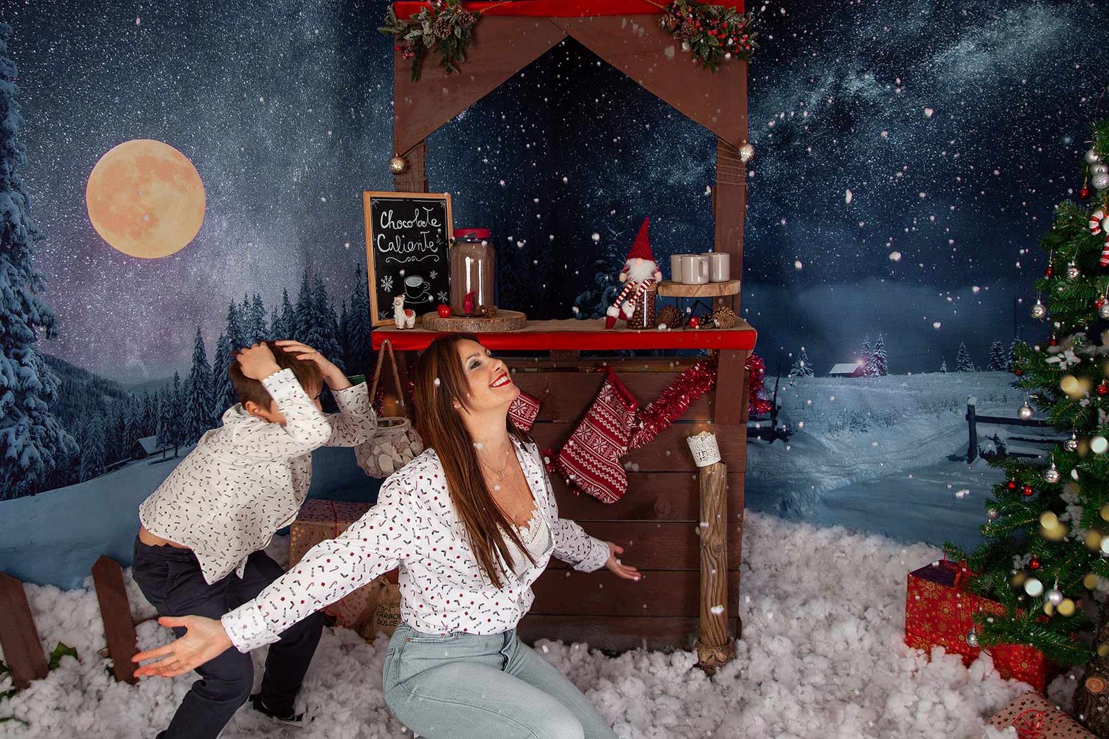 navidades-sophia-arenas-galeria-2023-puesto-chocolate