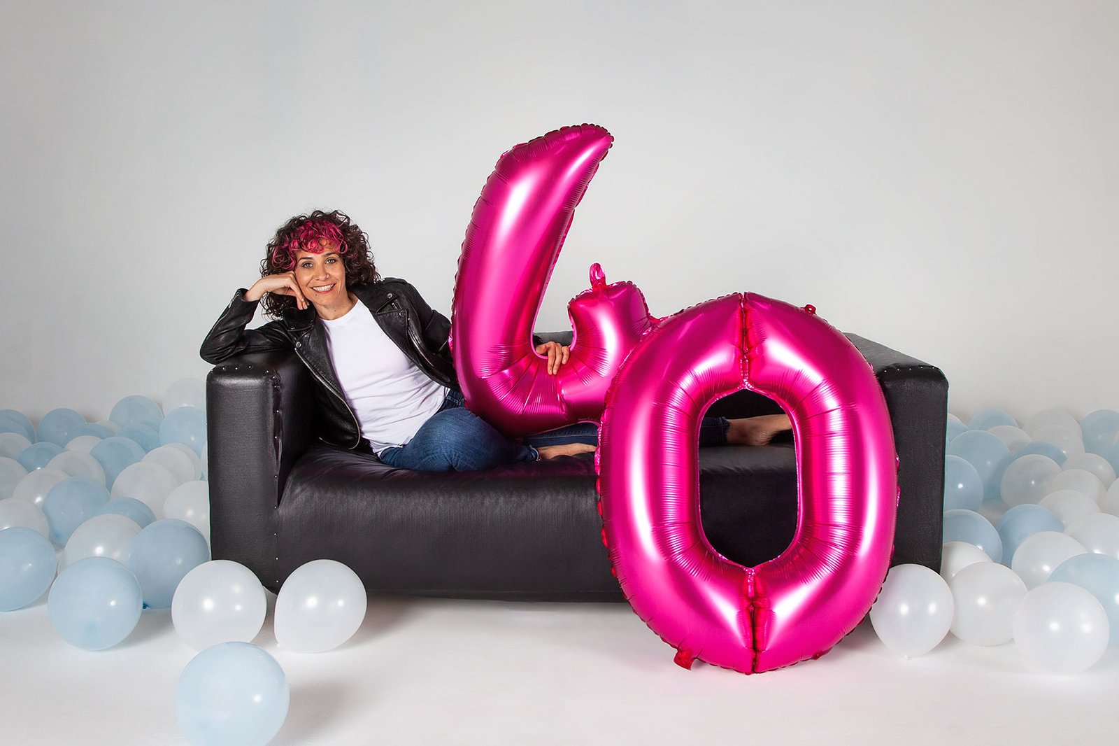 sesion-fotos-cumpleaños-40-celebracion-level-up-tona-ton-sophia-arenas-ilussion-estudio-40